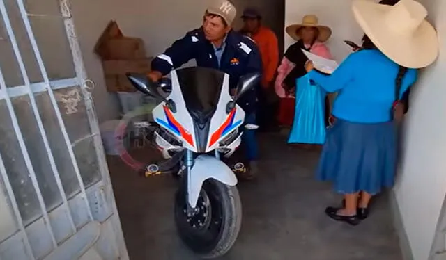 El menor de edad reconoció el hurto y llevó la moto a su casa con la promesa de que iba a devolver el dinero sustraído. Foto: composición LR/ TikTok / @alternativanoticias_hco El menor de edad reconoció el hurto y llevó la moto a su casa con la promesa de que iba a devolver el dinero sustraído. Foto: composición LR/ TikTok / @alternativanoticias_hco