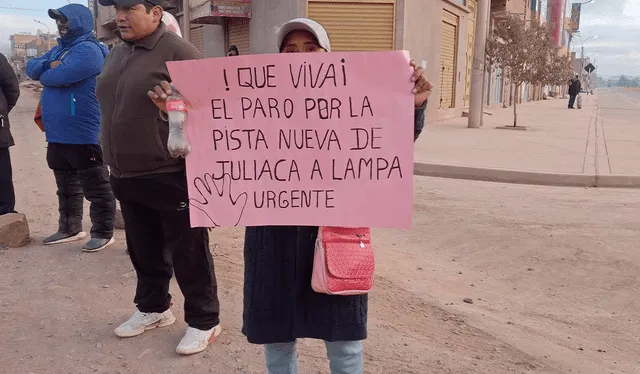 "Ya no podemos esperar más años", mencionan los vecinos. Créditos: Cinthia Álvarez / La República.<br><br> "Ya no podemos esperar más años", mencionan los vecinos. Créditos: Cinthia Álvarez / La República.<br><br>