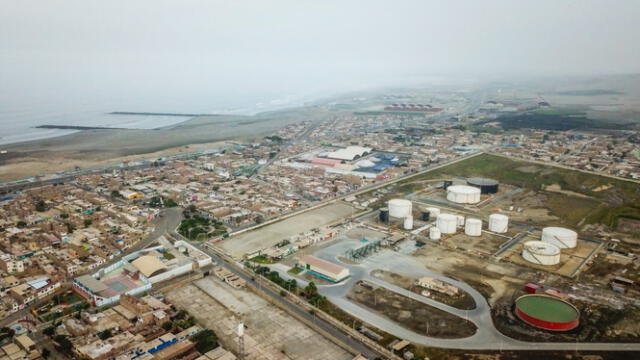 Anadarko Perú B.V. anunció la existencia de valiosas reservas de petróleo en La Libertad y planea perforar 15 pozos en el lote Z-62. Anadarko Perú B.V. anunció la existencia de valiosas reservas de petróleo en La Libertad y planea perforar 15 pozos en el lote Z-62.