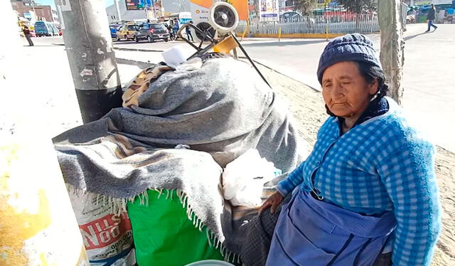 La septuagenaria lamentó que ninguno de sus tres hijos la apoye para al fin tener un lugar donde vivir. Foto: Facebook Exitosa La septuagenaria lamentó que ninguno de sus tres hijos la apoye para al fin tener un lugar donde vivir. Foto: Facebook Exitosa