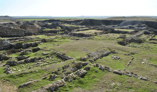 Sitio arqueológico de Gordion en Turquía. Foto: Vikiçizer Sitio arqueológico de Gordion en Turquía. Foto: Vikiçizer