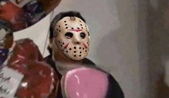 Jason celebrando su cumpleaños el viernes 13 Foto: X   