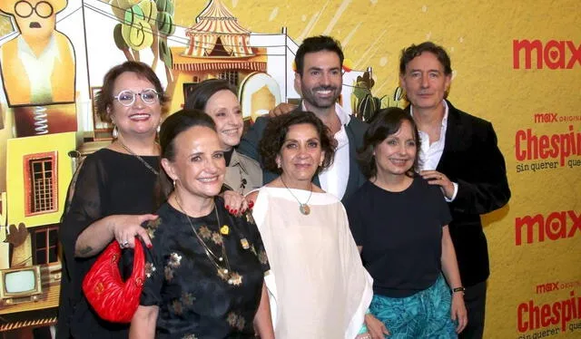  Los hijos de Chespirito participaron en la serie en diferente ámbitos Foto: Excelsior    