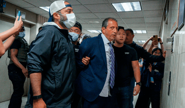 Brad Lander fue arrestado por agentes del ICE en Manhattan el 17 de junio. Brad Lander fue arrestado por agentes del ICE en Manhattan el 17 de junio.