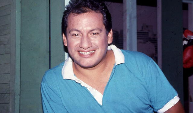 Elmer Alfaro quien empezó en " Risas y Salsas" hoy triunfa en Estados Unidos. Elmer Alfaro quien empezó en " Risas y Salsas" hoy triunfa en Estados Unidos.