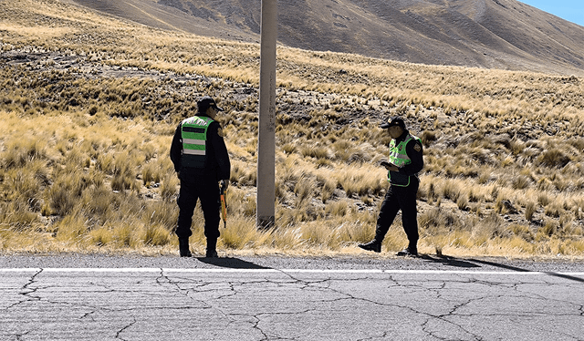 Policía investiga las causas del trágico accidente. Créditos: Cinthia Alvarez / La República.<br><br> Policía investiga las causas del trágico accidente. Créditos: Cinthia Alvarez / La República.<br><br>