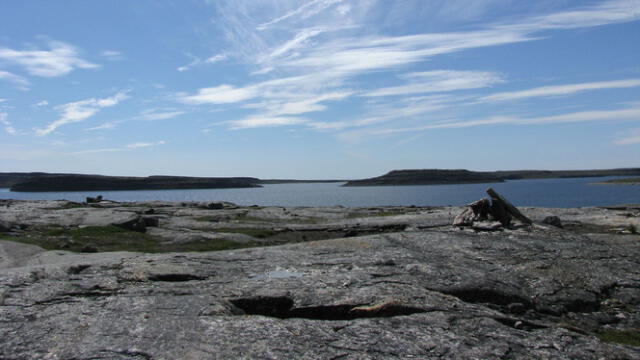 Las rocas del cinturón de Nuvvuagittuq serían las más antiguas halladas hasta la fecha. Foto: Jonathan O’ Neil Las rocas del cinturón de Nuvvuagittuq serían las más antiguas halladas hasta la fecha. Foto: Jonathan O’ Neil