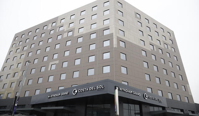 Hotel Costa del Sol está al interior del nuevo aeropuerto Jorge Chávez y abrirá al publico en la segunda quincena de julio. Foto: Sebastián Blanco / LR Hotel Costa del Sol está al interior del nuevo aeropuerto Jorge Chávez y abrirá al publico en la segunda quincena de julio. Foto: Sebastián Blanco / LR