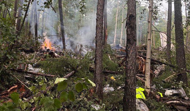  Imágenes del accidente aéreo en Rusia que acabó con la vida de todos sus pasajeros.   