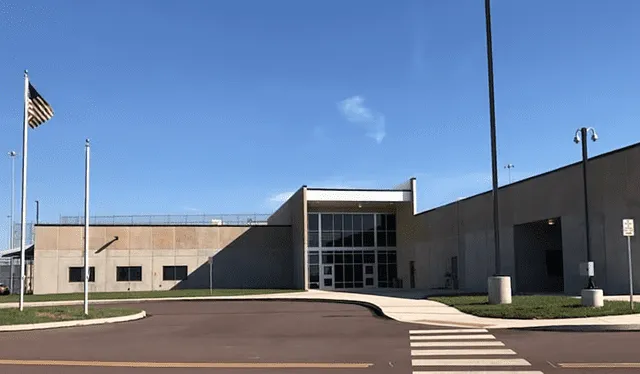 Foto exterior de la prisión de máxima seguridad ubicada en Skippack Township, Condado de Montgomery, Pensilvania. Foto exterior de la prisión de máxima seguridad ubicada en Skippack Township, Condado de Montgomery, Pensilvania.