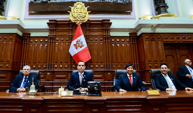 El Congreso asegura la permanencia de Dina Boluarte en el gobierno   