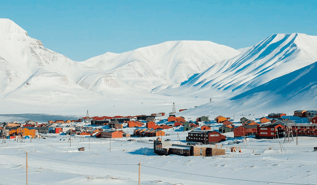  Svalbard es un archipiélago perteneciente a Noruega, situado en el mar Glacial Ártico. Foto: Shutter   