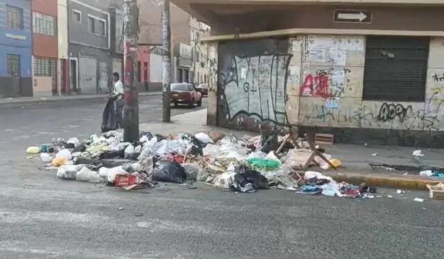  Municipios sobreendeudados dedican entre el 30% y 35% de sus ingresos solo al servicio de deuda, lo cual termina recortando servicios de limpieza.   