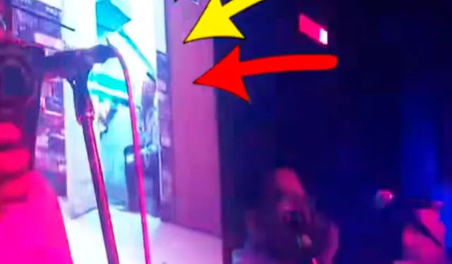  El hombre pasó un bochornoso momento al ser ampayado sentado en el baño y la cámara proyectó la imagen en la pantalla principal del concierto. Foto: composición LR/ TikTok/ @michelcardenas07   