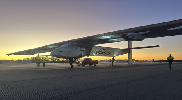  Skydweller contiene 17.248 paneles solares que alimentan sus vuelos de 90 días. Foto: Skydweller Aero   