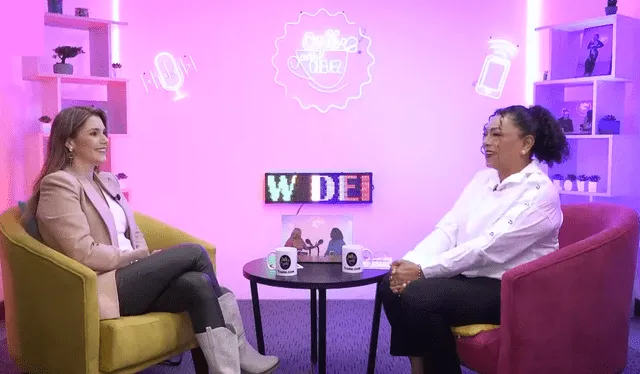 Alexandra Hörler habla sobre Christian Cueva en 'Café con la Chévez'. Foto: YouTube   