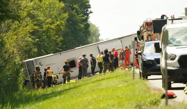  Autobús turístico volcado en Nueva York. Fuente: RTVE   