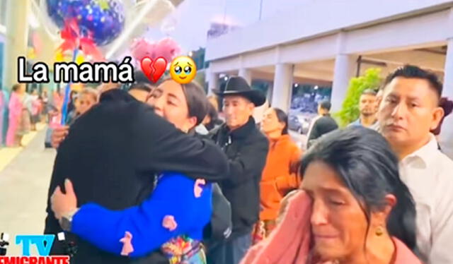  El video de TikTok mostró cómo el joven priorizó a su pareja en lugar de a su madre, quien lo esperaba emocionada. La escena ha provocado múltiples reacciones en redes. Foto: composición LR/ TikTok / @Isaacpu09   