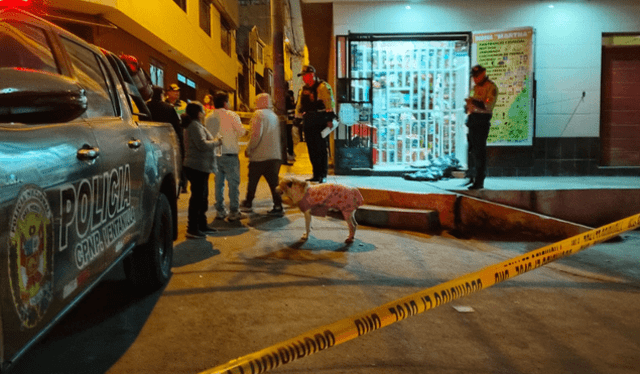 Adolescente de 15 años fue asesinado por presuntos sicarios cuando compraba en una bodega cerca de su casa en el A.H. Kumamoto en Ventanilla. Los familiares de la víctima evitaron dar declaraciones a la prensa. Foto: Difusión.   