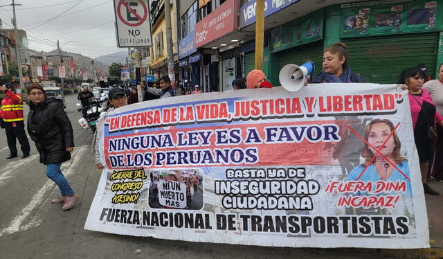 Diversas empresas de transporte incrementaron pasajes por cobro de cupos; sin embargo, este pago no garantiza la vida de los conductores. Foto: URPI Diversas empresas de transporte incrementaron pasajes por cobro de cupos; sin embargo, este pago no garantiza la vida de los conductores. Foto: URPI