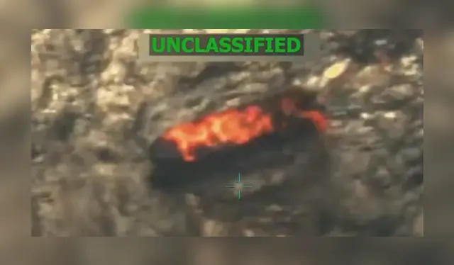 Imágen del preciso instante del atauqe a barco venezolano. Foto: Truh Social/Donald Trump Imágen del preciso instante del atauqe a barco venezolano. Foto: Truh Social/Donald Trump