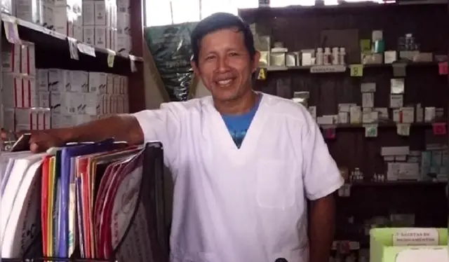 <em>Alex Soria, técnico en enfermería gracias a la Beca Ocho Sur. Fuente: Difusión.</em> <em>Alex Soria, técnico en enfermería gracias a la Beca Ocho Sur. Fuente: Difusión.</em>