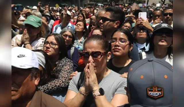 Peruanos pedián por paz. Foto: Sebastián Blanco.   