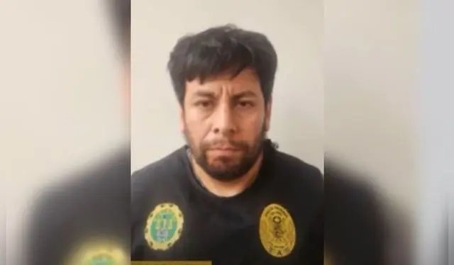 'El Jorobado' es un criminal que se disputaba el terreno de las extorsiones en Lima Norte, a pesar de encontrarse en la cárcel. Foto: PNP 'El Jorobado' es un criminal que se disputaba el terreno de las extorsiones en Lima Norte, a pesar de encontrarse en la cárcel. Foto: PNP