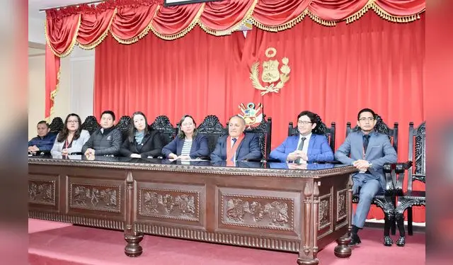 Durante la ceremonia, se destacó el contribución de los jóvenes al servicio judicial. Fuente: Difusión. Durante la ceremonia, se destacó el contribución de los jóvenes al servicio judicial. Fuente: Difusión.