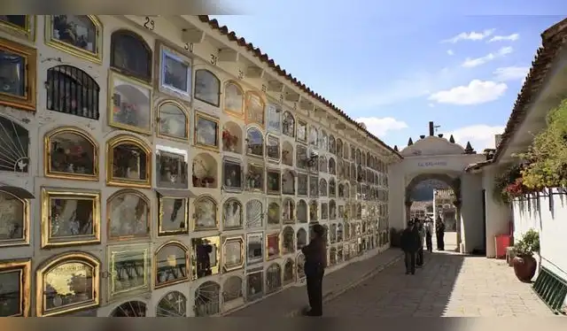 El 1 de noviembre se celebra el Día de los Santos en el Perú, el cual, hasta la fecha, es el único feriado que existe en el mes de noviembre. Foto: Perú Travel El 1 de noviembre se celebra el Día de los Santos en el Perú, el cual, hasta la fecha, es el único feriado que existe en el mes de noviembre. Foto: Perú Travel
