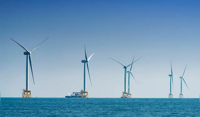  Los proyectos buscan producir hidrógeno verde a partir de electricidad renovable generada en un parque eólico marino. Foto: IStock   