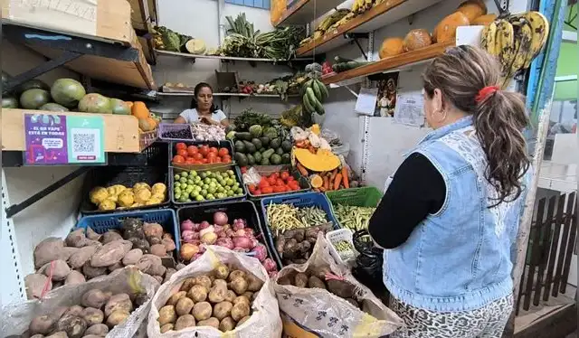 En mercado Antenor Orrego de Chiclayo el limón se vende a S/ 3 por cuarto de ciento. Foto: Emmanuel Moreno / La República. En mercado Antenor Orrego de Chiclayo el limón se vende a S/ 3 por cuarto de ciento. Foto: Emmanuel Moreno / La República.