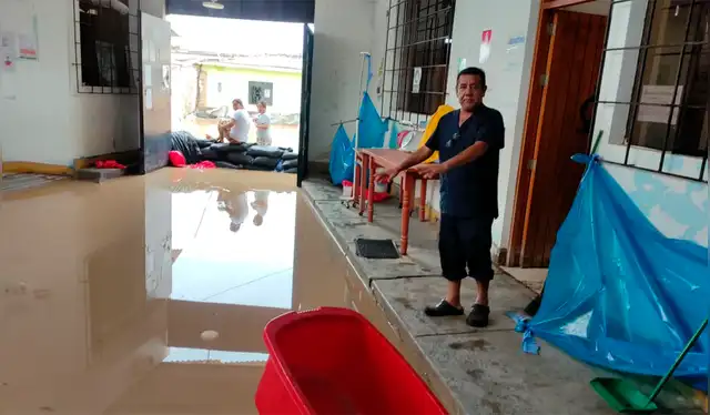 Los establecimientos de salud se inundan y registran filtraciones año tras año. Créditos: Emmanuel Moreno / La República.<br><br> Los establecimientos de salud se inundan y registran filtraciones año tras año. Créditos: Emmanuel Moreno / La República.<br><br>