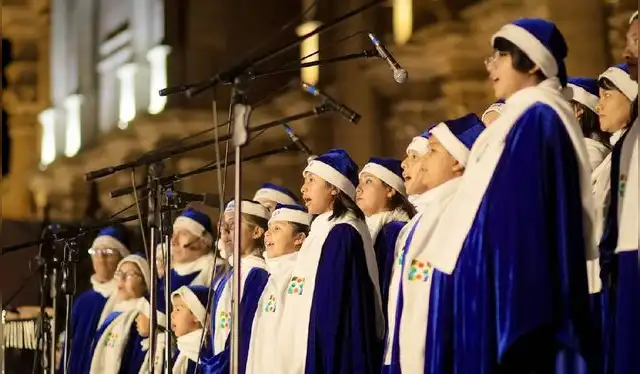 Evento estuvo rodeado de música y villancicos. Fuente: Difusión.   