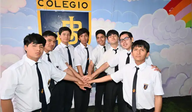 Estudiantes de quinto de secundaria de colegio de Carabayllo consiguió ocho vacantes en carreras de la UNI. Foto: Difusión Estudiantes de quinto de secundaria de colegio de Carabayllo consiguió ocho vacantes en carreras de la UNI. Foto: Difusión