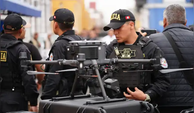 Se implementaron drones para patrullaje aéreo.   