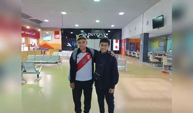 Los dos primeros puestos del certamen internacional de matemáticas son originarios de San Juan de Miraflores y Villa María del Triunfo. Foto: colegio PROLOG Los dos primeros puestos del certamen internacional de matemáticas son originarios de San Juan de Miraflores y Villa María del Triunfo. Foto: colegio PROLOG