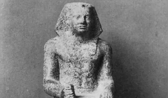  Detalle de relieves y restos arquitectónicos hallados en el templo solar del faraón Nyuserra. Foto: Ministerio de Turismo y Antigüedades de Egipto    