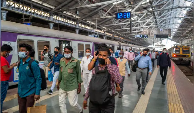  Un icono ferroviario de 1888 que sigue moviendo a millones en India. Foto: AFP   