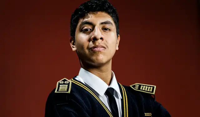 Adrián Zavaleta (17), ingresante a Ingeniería Industrial en la UNI. Foto: La República Adrián Zavaleta (17), ingresante a Ingeniería Industrial en la UNI. Foto: La República