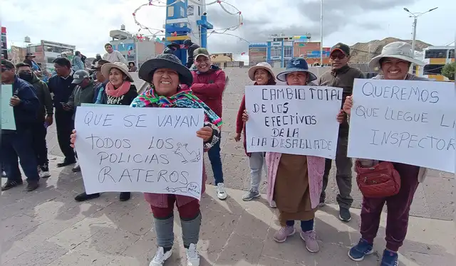  "Que vengan otros y que den cuenta a la población su hoja de vida intachable", exigen los pobladores. Créditos: Liubomir Fernández / La República.<br><br>    