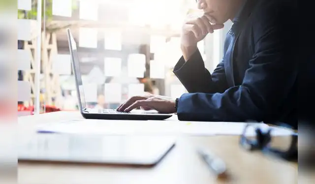  Los profesionales independientes solo tributan en su país de residencia, salvo que tengan base fija o permanezcan más de 183 días en el extranjero    