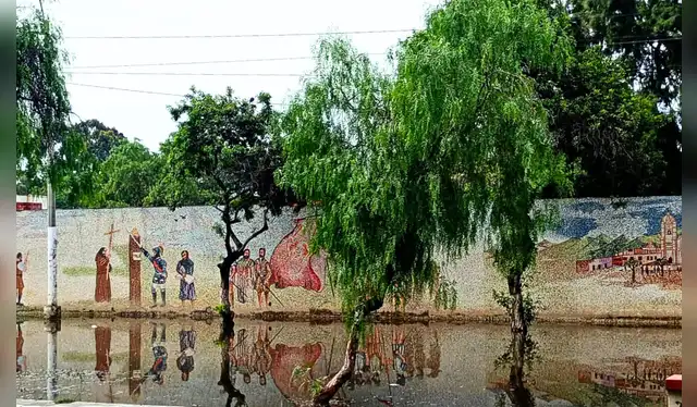 Avenida Jesús de Nazareth, en los exteriores de la Universidad Nacional de Trujillo (UNT).   