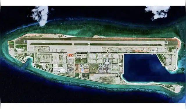 Isla artificial creada por China entre 2014 y 2017 con fines militares. Foto: Wikimedia Isla artificial creada por China entre 2014 y 2017 con fines militares. Foto: Wikimedia