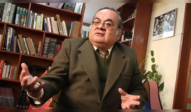 Economista e investigador de la UNMSM Jorge Manco Zaconetti señala que hay un costo de oportunidad perdido enorme entre el 2022 y la fecha al no diversificar reservas de oro.   