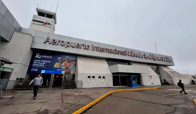  Vuelos empezaron a cancelarse desde las 11:30 de este miércoles 14 de enero. Créditos: Wilder Pari / La República.<br><br>  