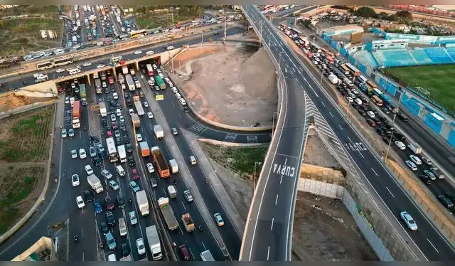  El transporte se ha transformado en una extensión no remunerada de la jornada laboral.    