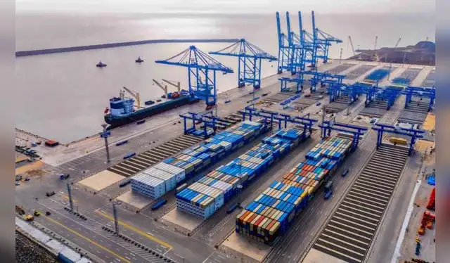  Puerto de Chancay dejó una recaudación de más de S/1.037 millones durante el 2025, según Sunat.    