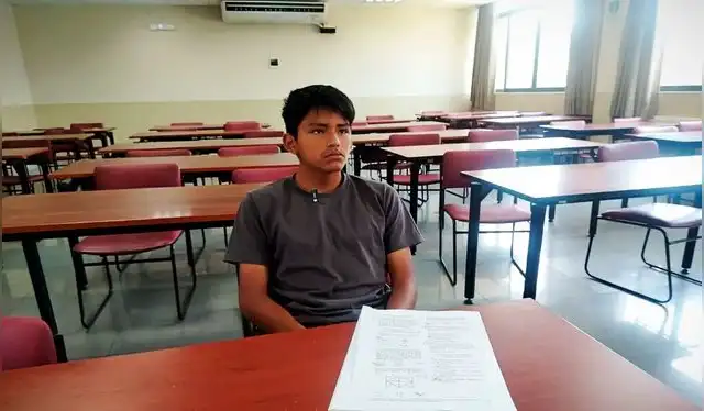  Thiago es uno de los 6.000 postulantes que esperan obtener una vacante para la UNI. Foto: Andina   
