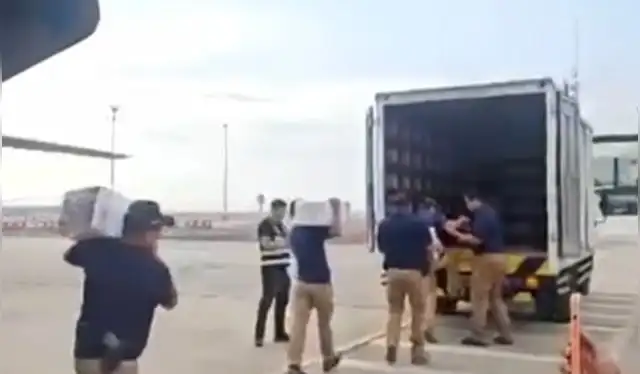 Decomiso histórico en aguas peruanas. Foto: PNP    